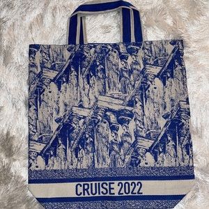 Dior 2022 Cruise Tote bag